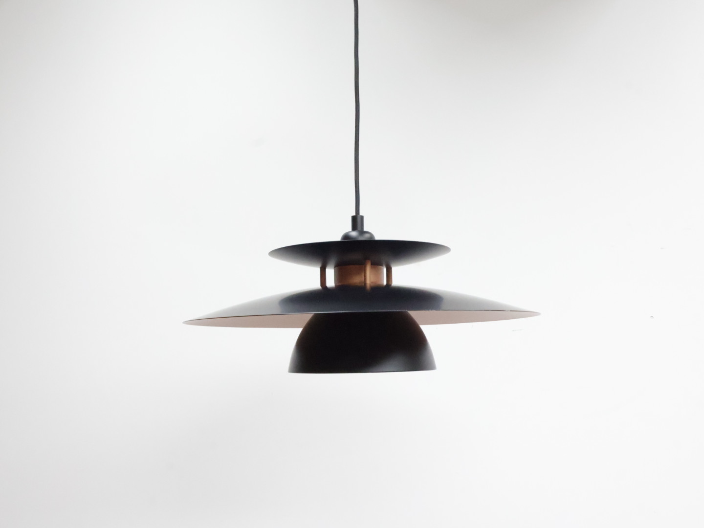 Hanglamp / metaal / zwart rose / Denemarken