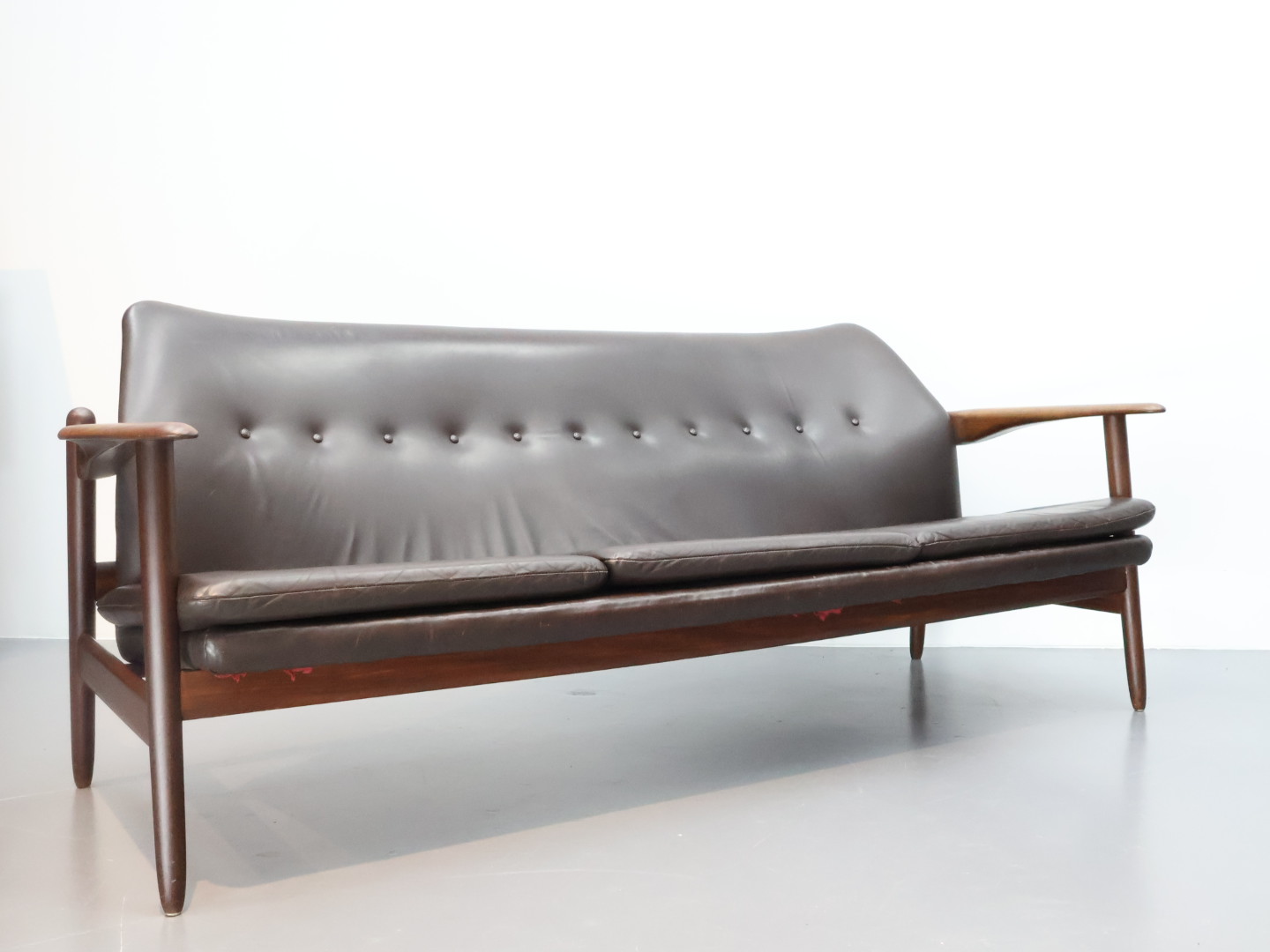 Vintage bank / teak skai / bruin / Hulmefa Propos