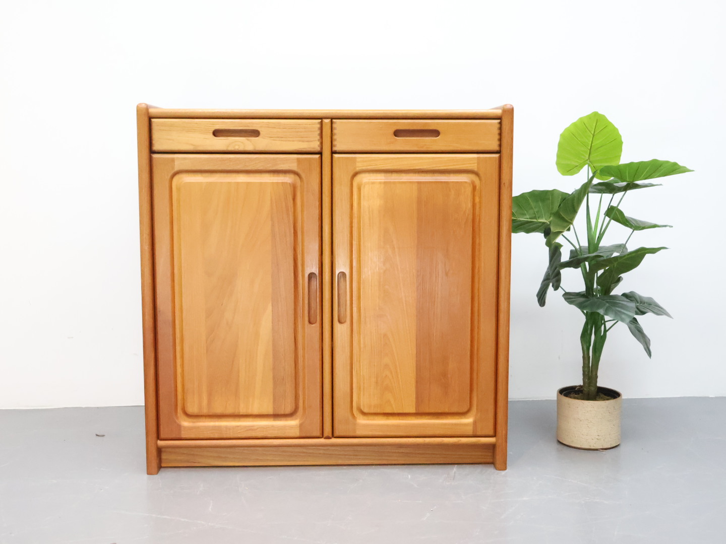 Vintage wandmeubel / deur lades / teak / Dyrlund