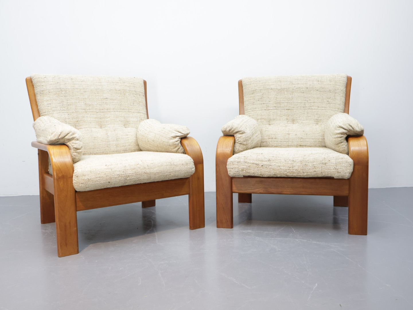 Vintage fauteuils / teak wollen stof /  bruin naturel creme / L.Olsen og søn møbelfabrik Denemarken
