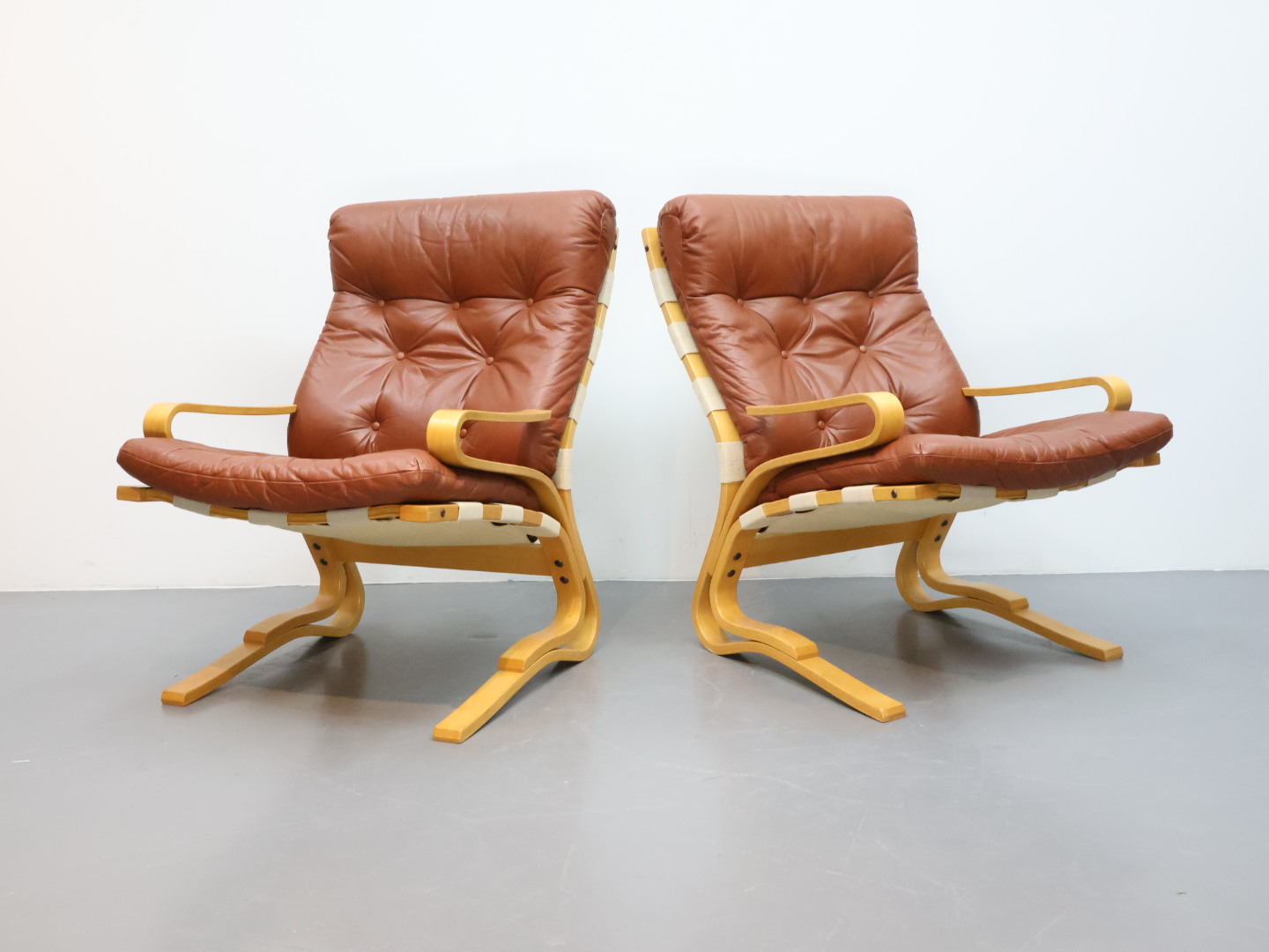Vintage fauteuils / berken leer / cognac / Erda & Nordhl Solheim