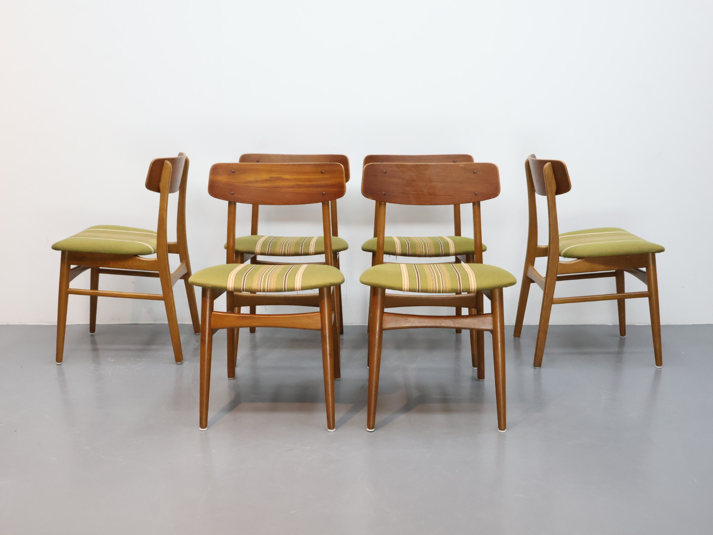 Vintage eetkamerstoel / hout stof / bruin groen / set van 6 eiken plywood
