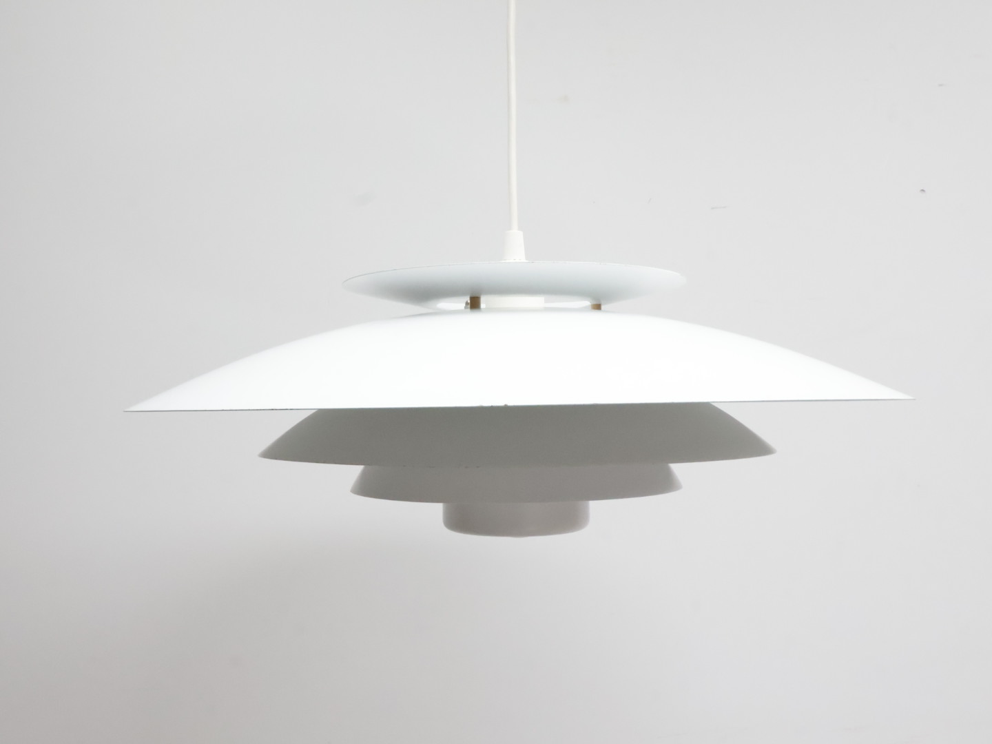 Vintage hanglamp / metaal / wit / Form Light Denmark