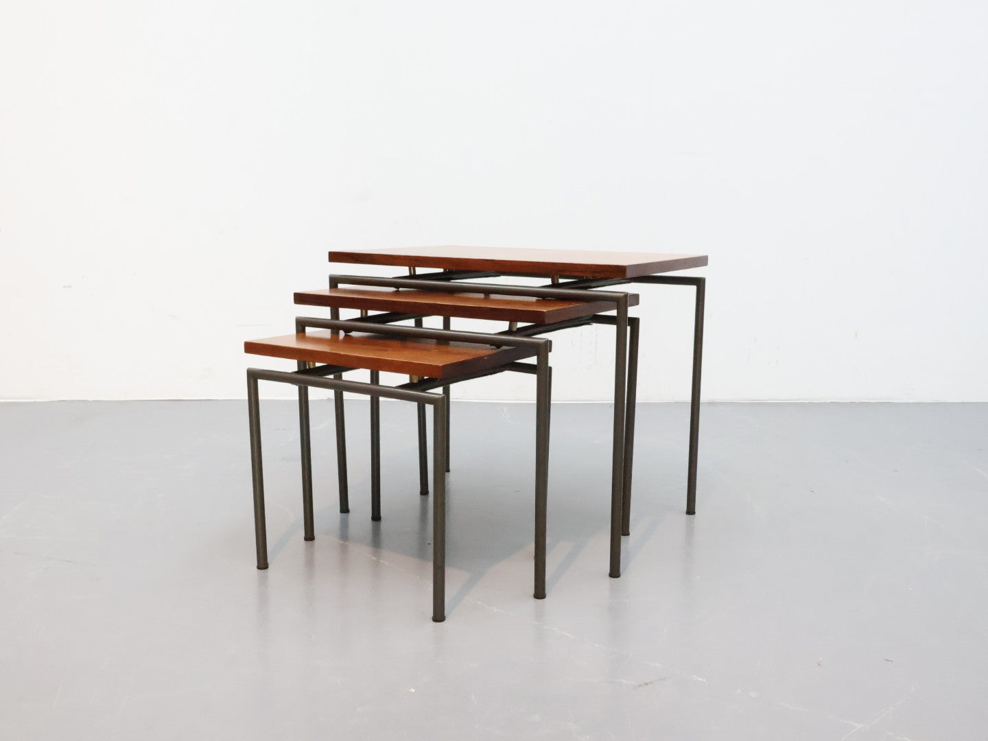 Vintage mimiset | Nesting tables | Palissander